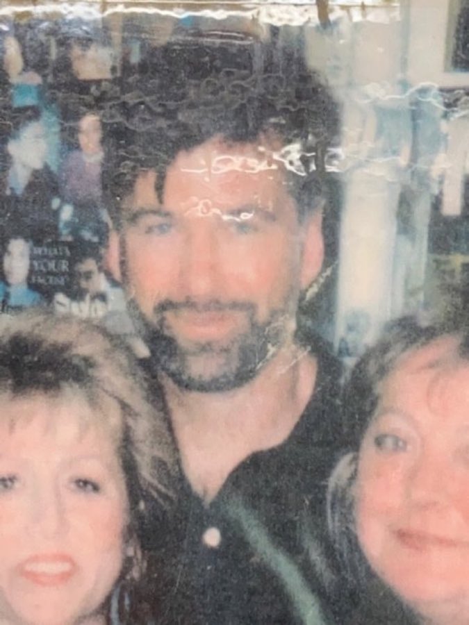 Photo from the shop wall of a customer identified as Alec Baldwin
