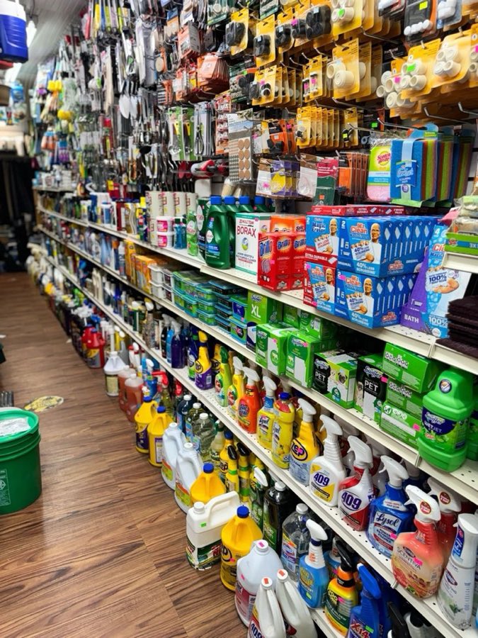 Cleaning supplies aisle with Mr. Clean, Swiffer, 409, Lysol, and Borax